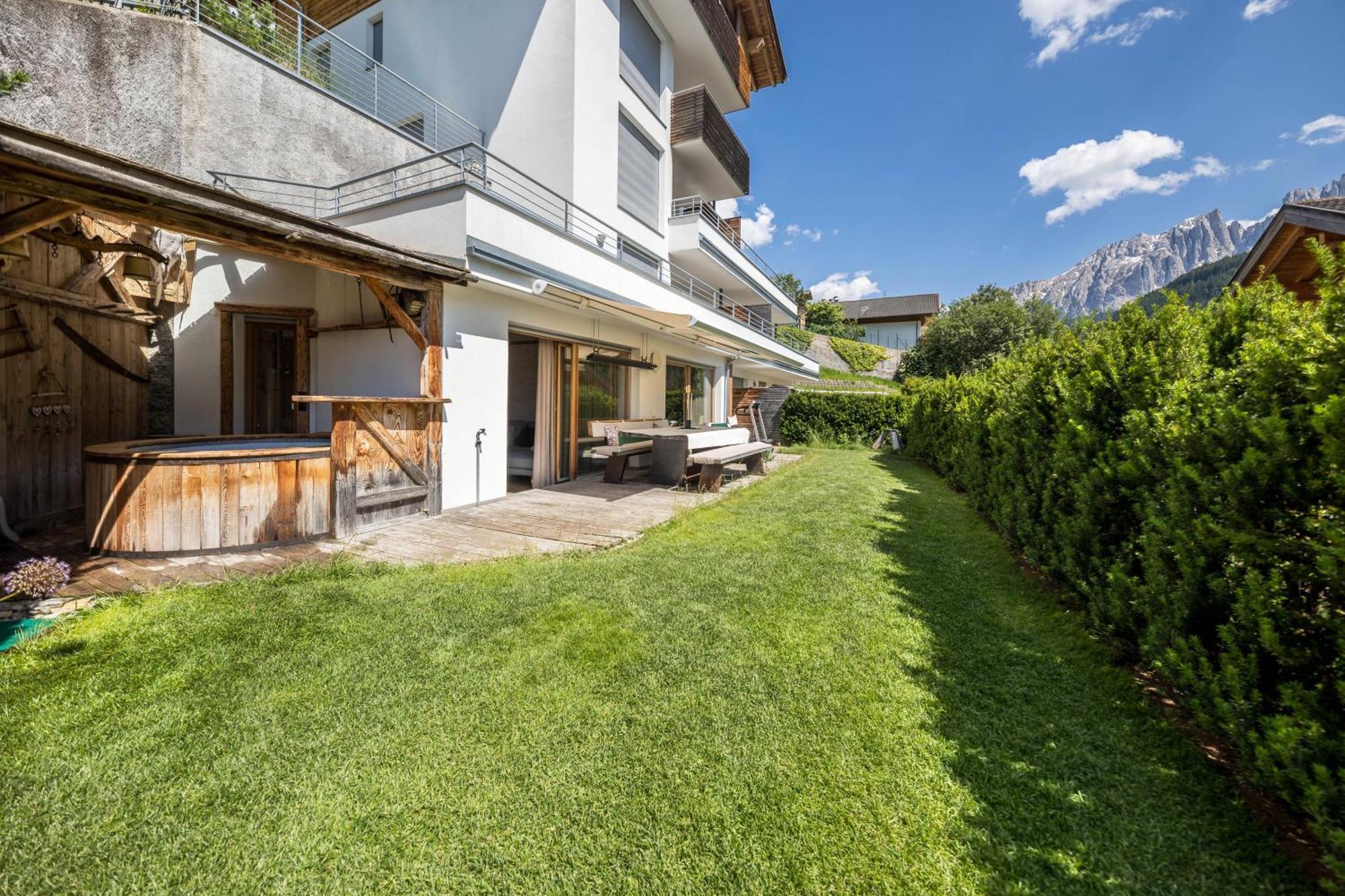 Residence Latemarblick ノーヴァ・レヴァンテ エクステリア 写真